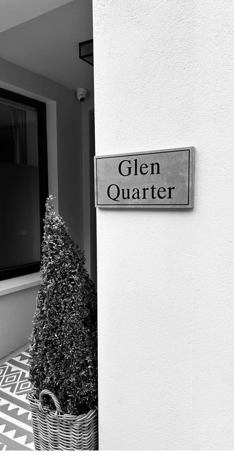The Glen Quarter Hotel Кинсейл Екстериор снимка